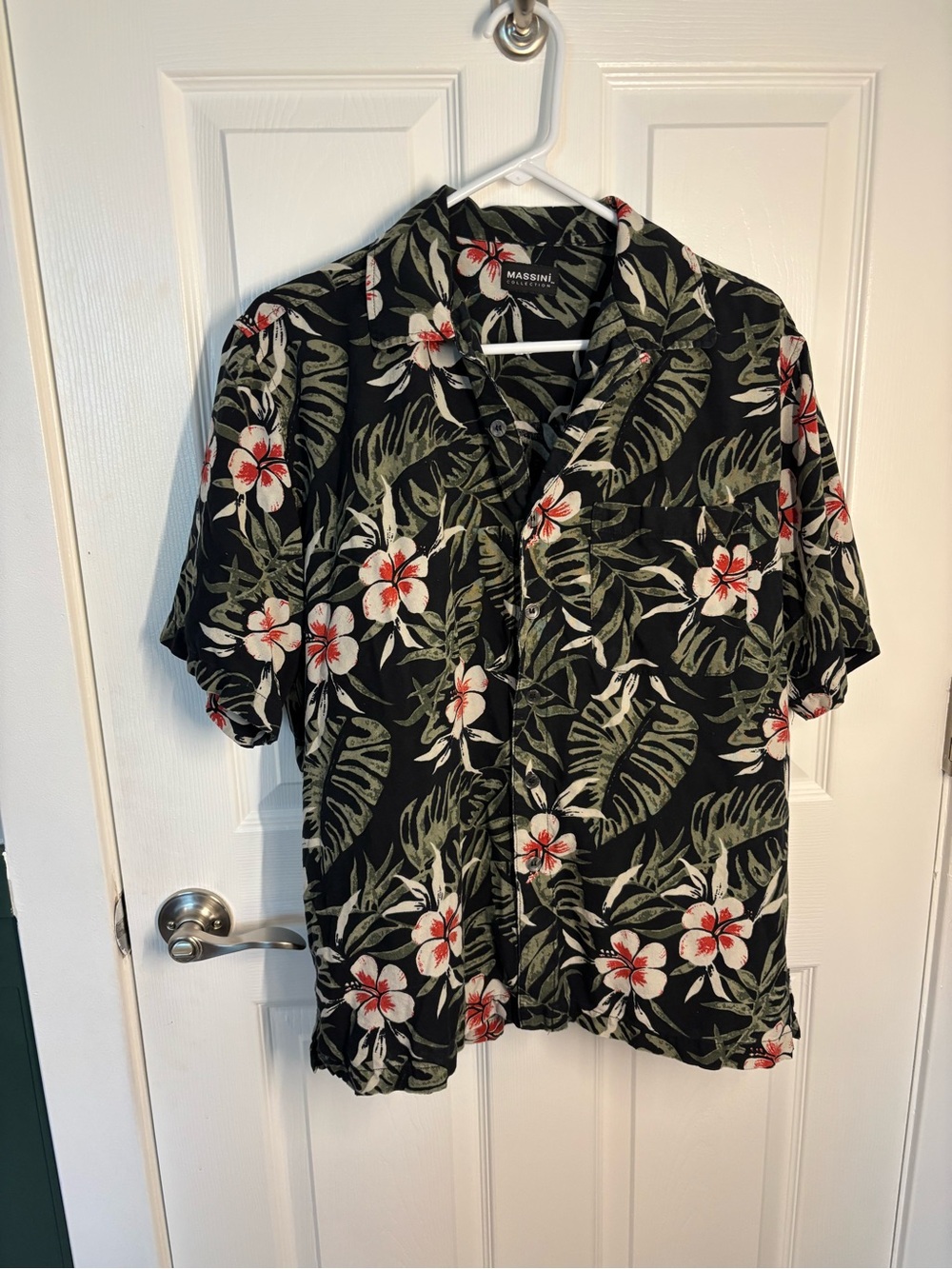 Massini Hawaiian Shirt Tropical Floral Leaf Button Front Camp Shirt